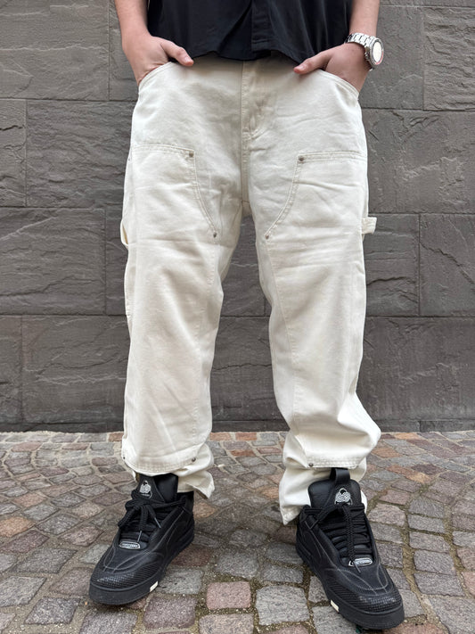 BAGGY WHITE