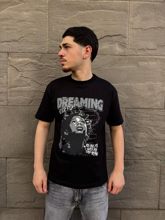 T-SHIRT DREAMING